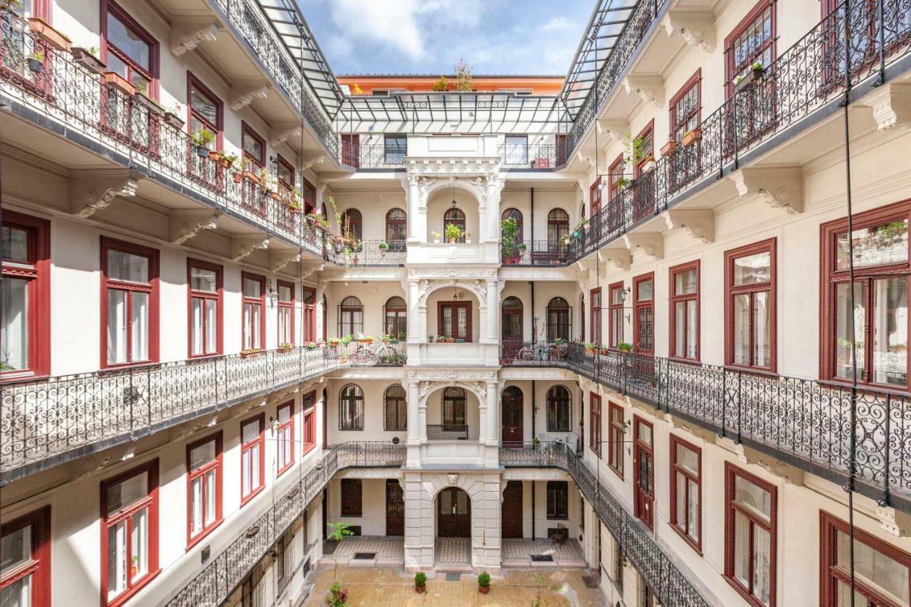 Apartment Palace Quarter Brody Budapest Luaran gambar